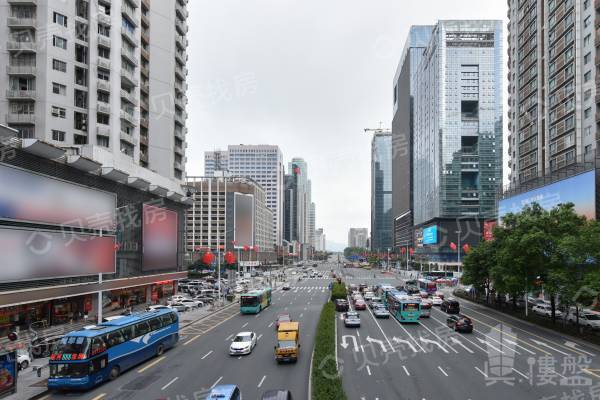 深圳彩虹新都|地鐵口物業，生活配套齊全，業主自住保養好